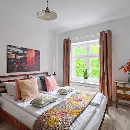 Urban Nest & Kotwicznikow 21 Apartment Gdansk
